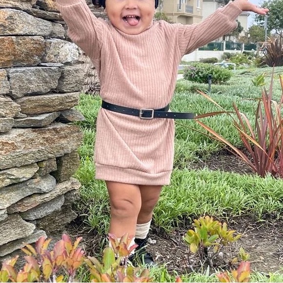 NORVINA LONG SLEEVE TURTLENECK DRESS -KIDS - Picture 4 of 4
